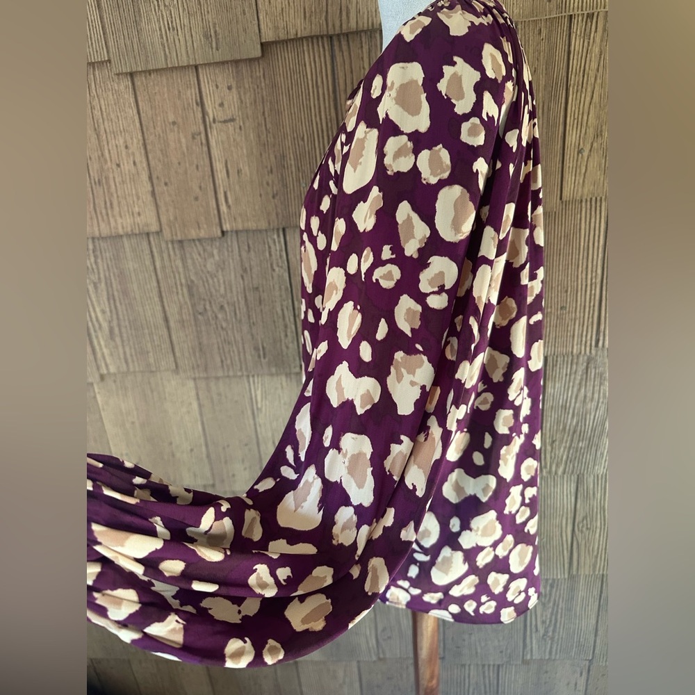 Nine West Leopard Patterned Blouse - Picture 4 of 12